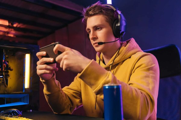 L'esport mobile : comment les smartphones transforment le jeu